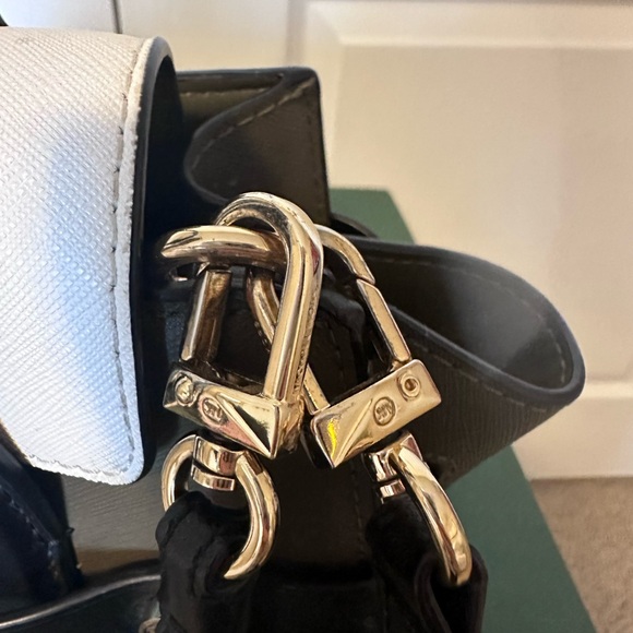 Michael Kors Carmen Small Olive Color-Block Saffiano Leather Satchel - Picture 6 of 13